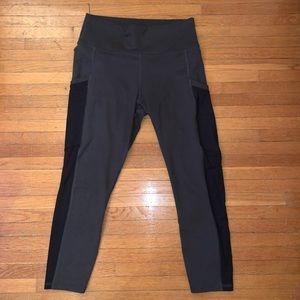 Fabletics Mila High-Waisted Capri